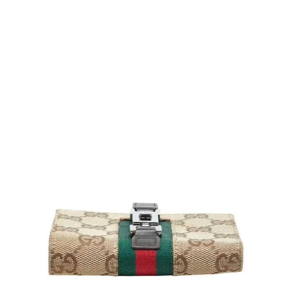 Gucci delivery duty